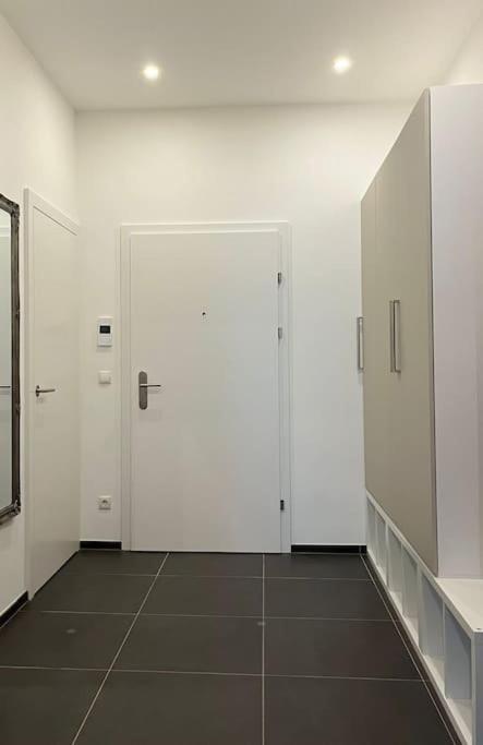 New Design Wohnung-Wien Екстериор снимка