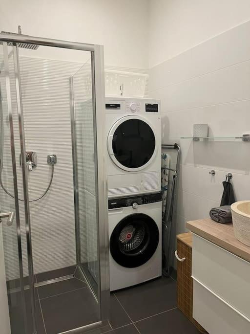 New Design Wohnung-Wien Екстериор снимка