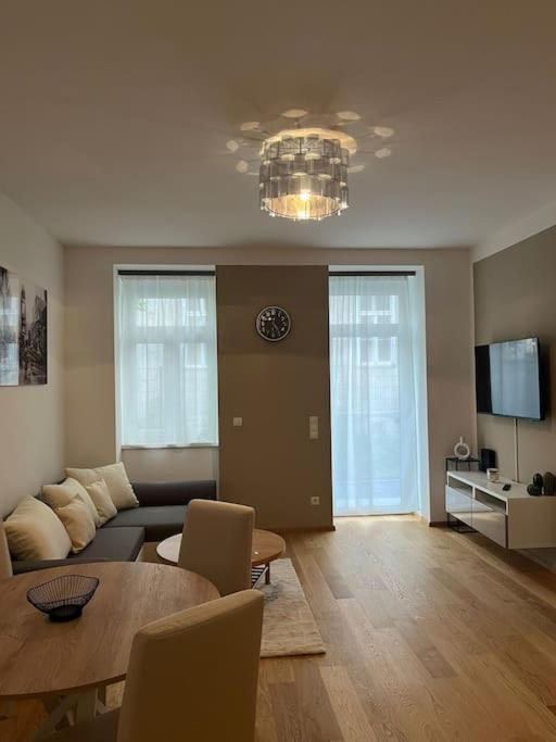 New Design Wohnung-Wien Екстериор снимка
